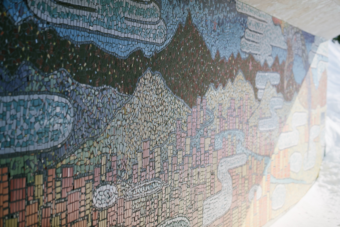 こころーどトンネルの絵