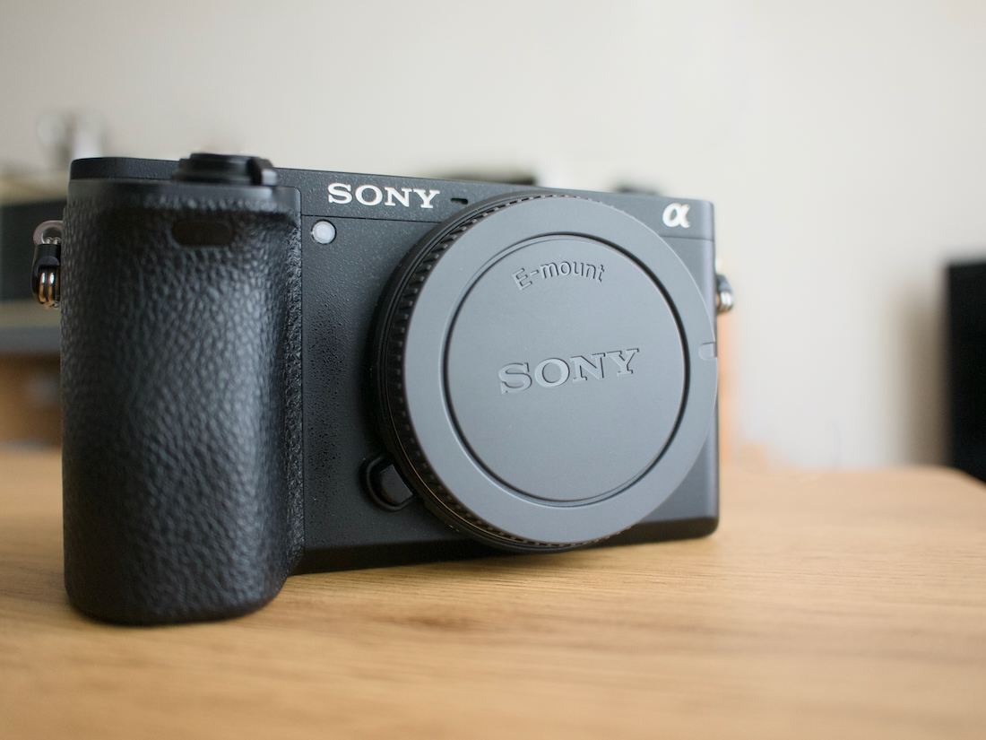 SONY α6500を修理に出す